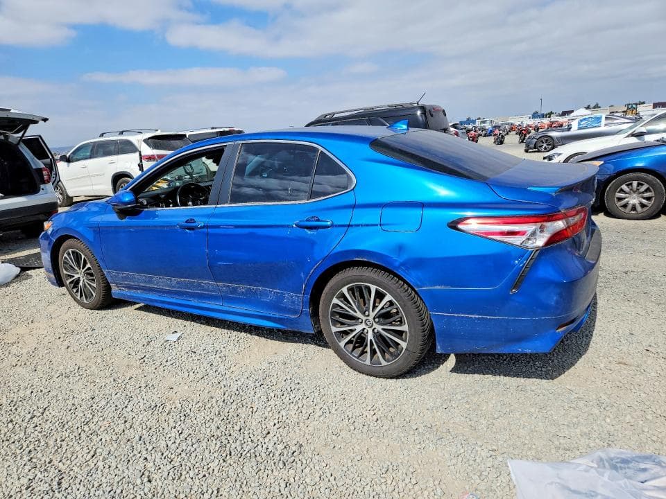 2020 TOYOTA CAMRY SE SE 2