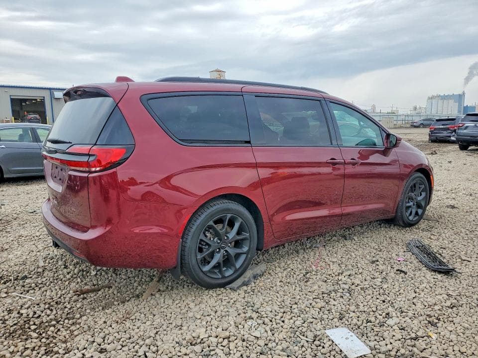 2021 CHRYSLER PACIFICA TOURING L 3