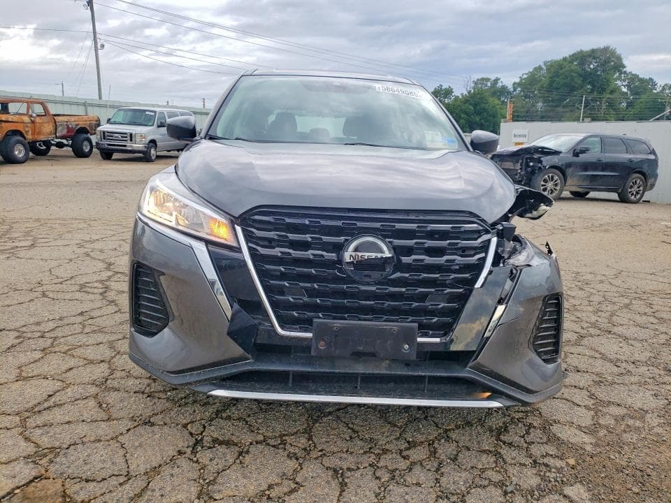 2021 NISSAN KICKS S 5
