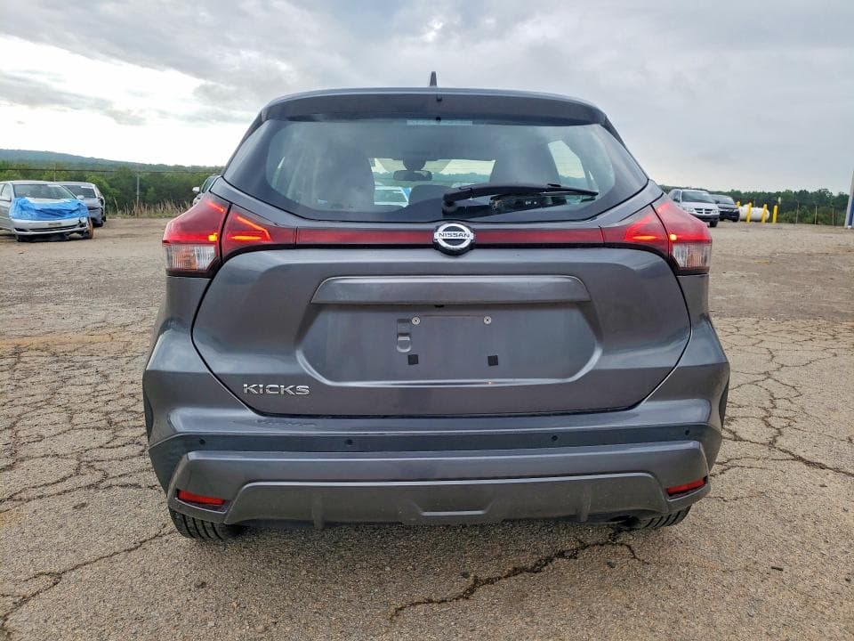 2021 NISSAN KICKS S 6