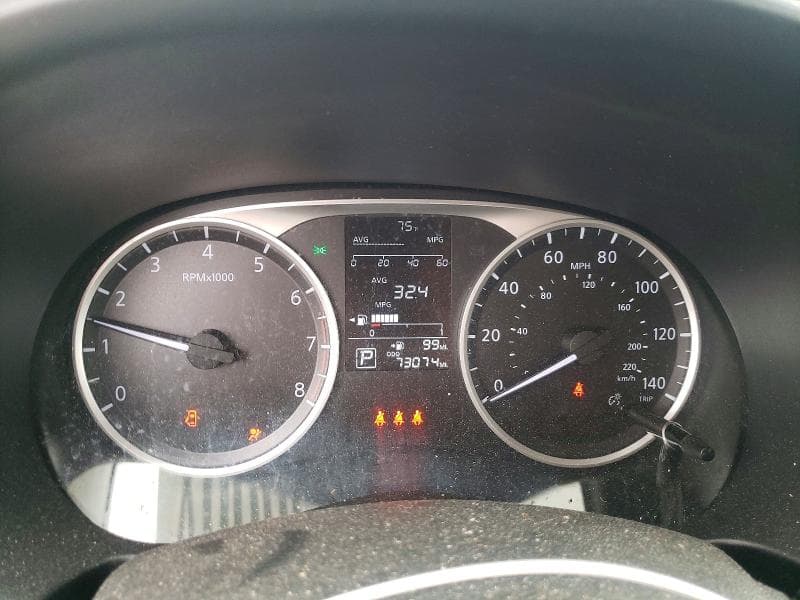 2021 NISSAN KICKS S 9