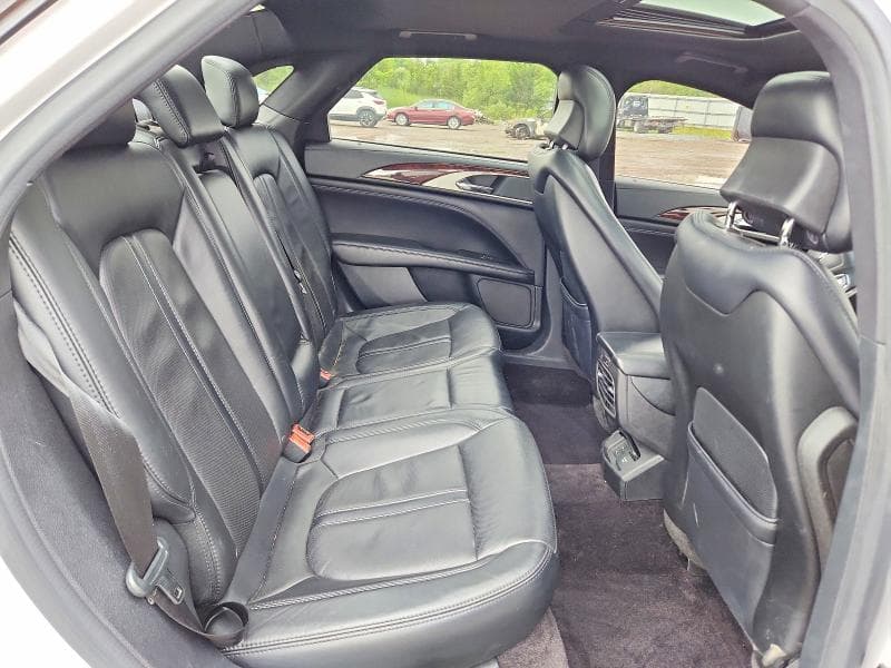 2017 LINCOLN MKZ RESERVE 10