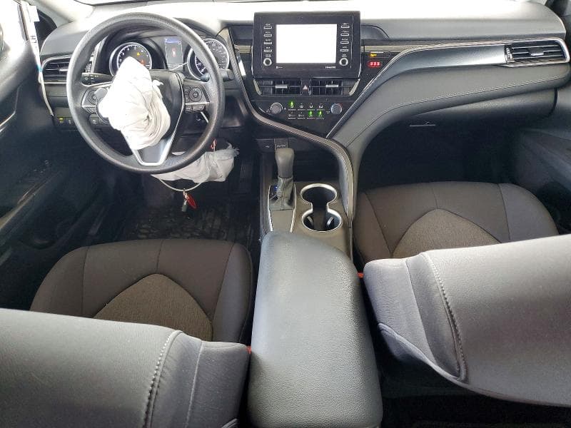 2021 TOYOTA CAMRY LE 8