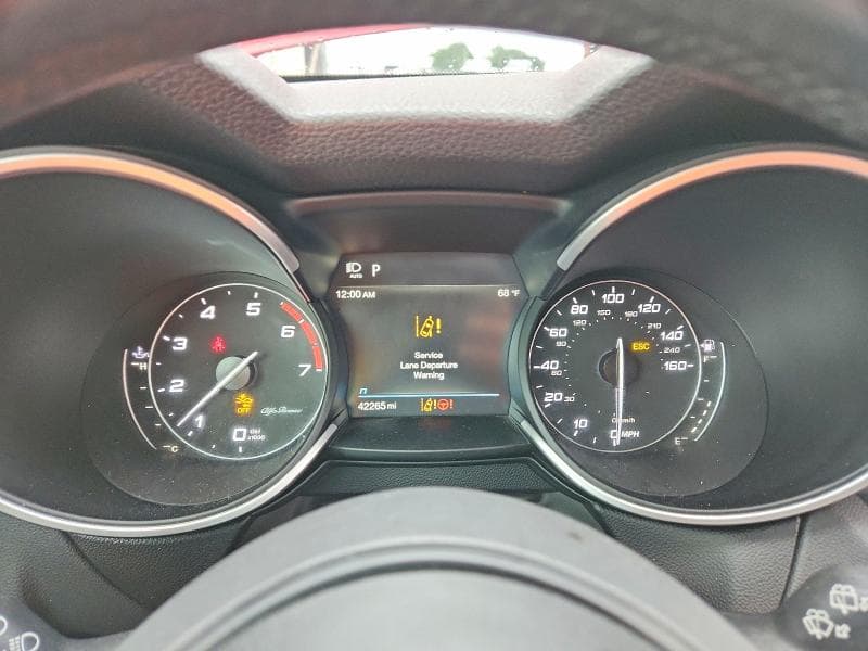 2022 ALFA ROMEO STELVIO TI 9