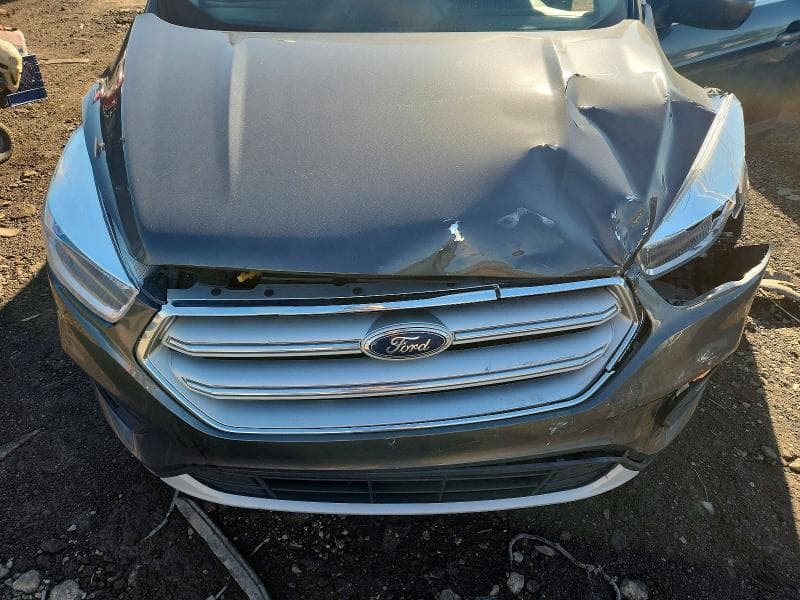 2018 FORD ESCAPE SE SE 12