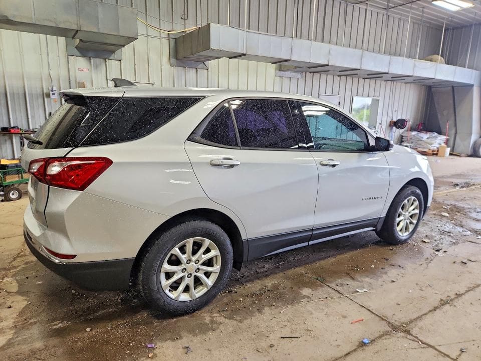 2018 CHEVROLET EQUINOX LS 3