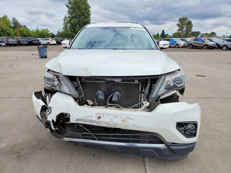 2018 NISSAN PATHFINDER SV 5
