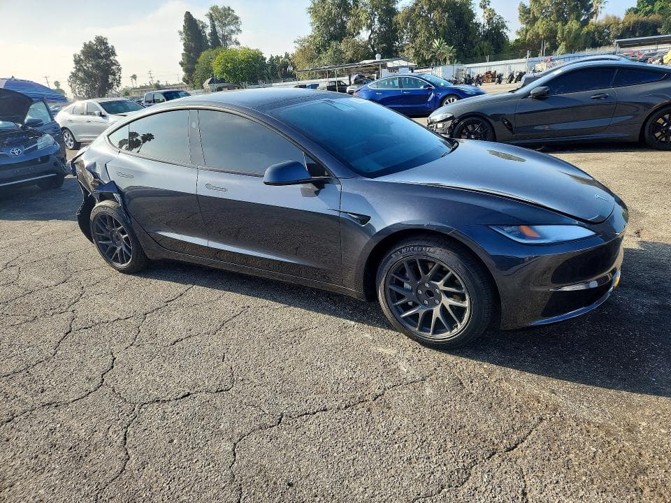 2025 TESLA MODEL 3 4