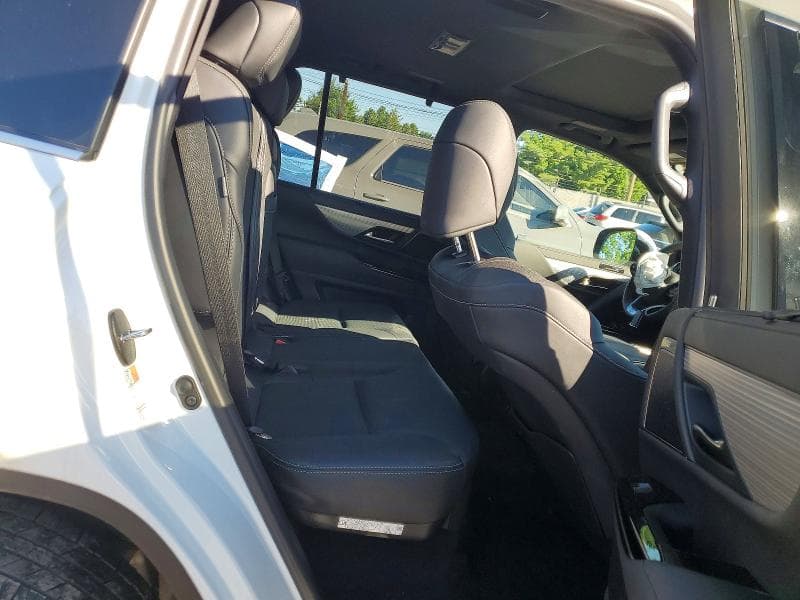 2025 LEXUS LX 600 F SPORT HANDLING 11