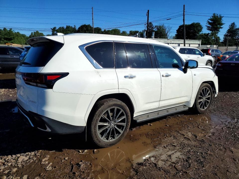2025 LEXUS LX 600 F SPORT HANDLING 3