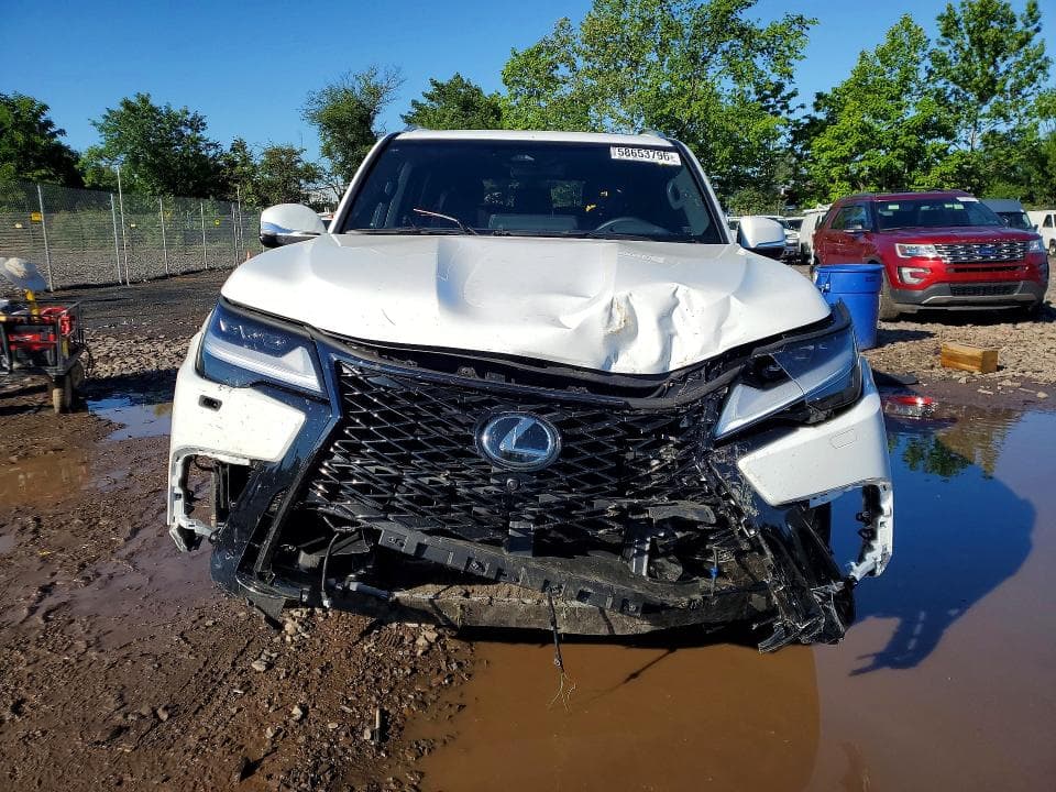 2025 LEXUS LX 600 F SPORT HANDLING 5