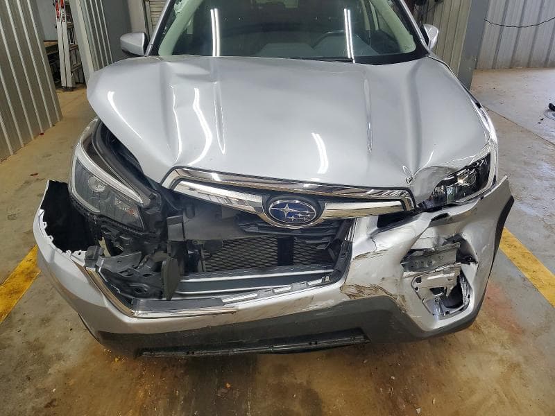 2021 SUBARU FORESTER LIMITED 12