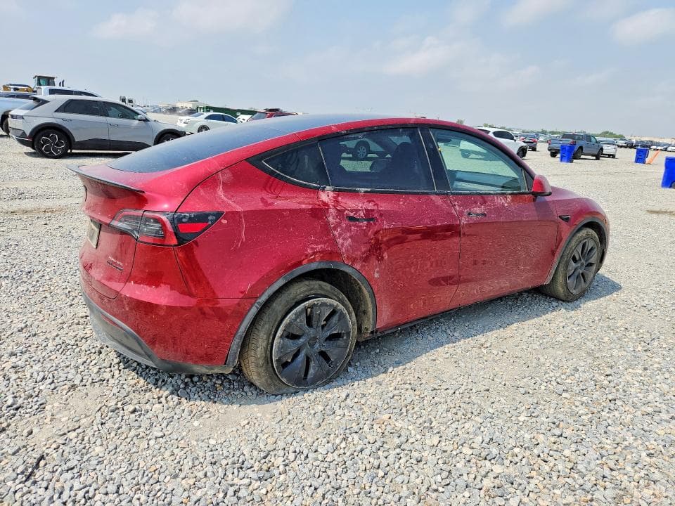 2025 TESLA MODEL Y 3