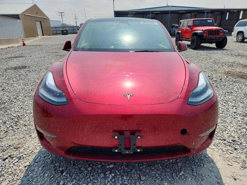 2025 TESLA MODEL Y 5