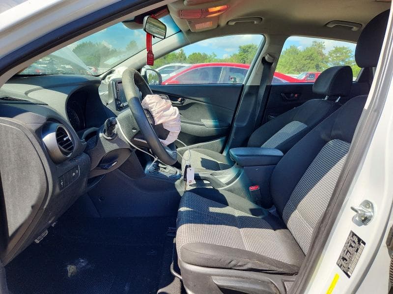 2021 HYUNDAI KONA SE SE 7