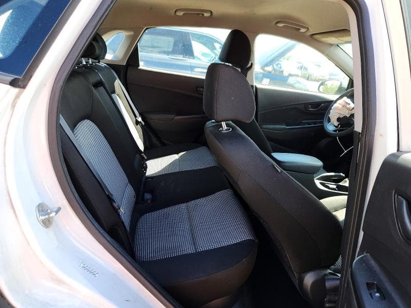 2021 HYUNDAI KONA SE SE 10