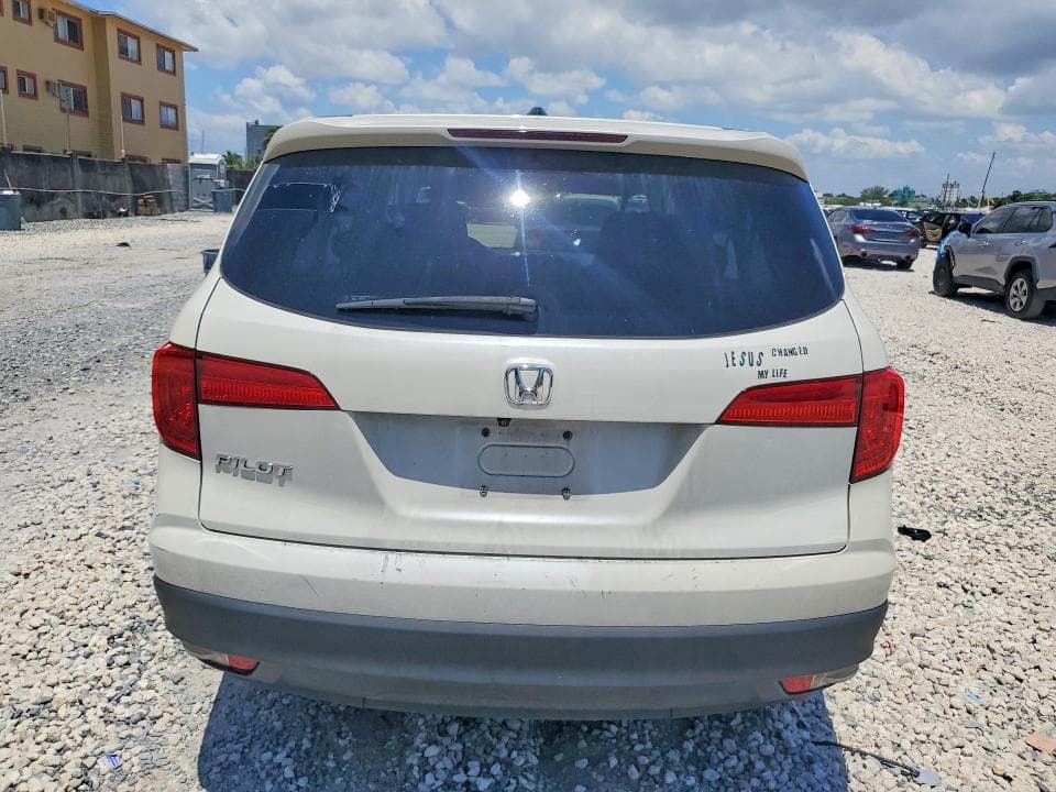 2018 HONDA PILOT EX 6