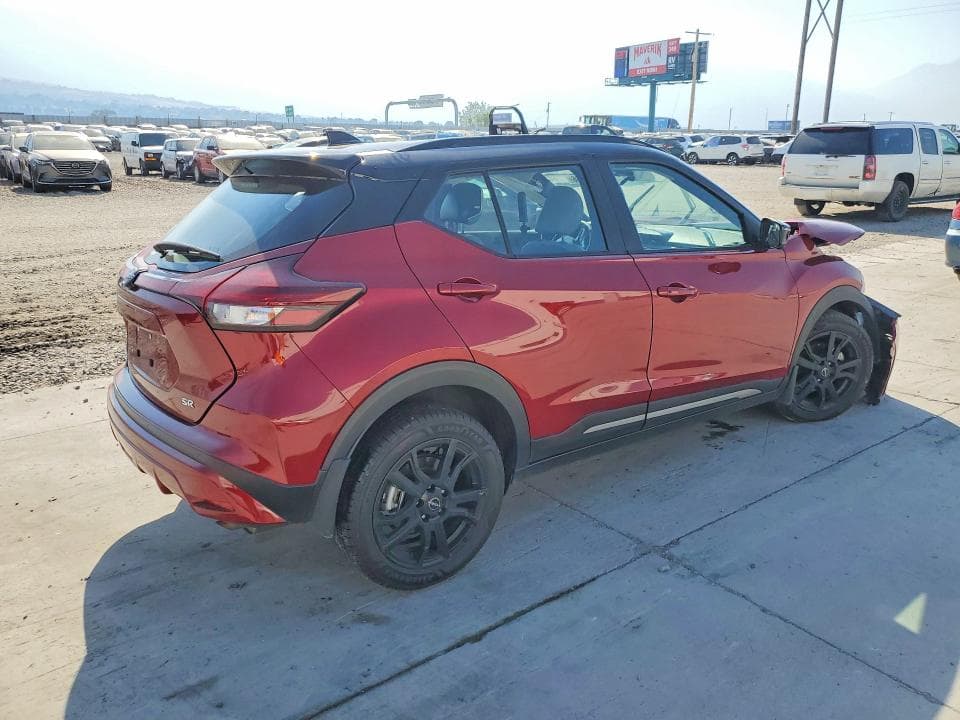 2024 NISSAN KICKS SR 3