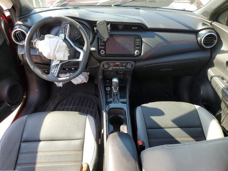 2024 NISSAN KICKS SR 8
