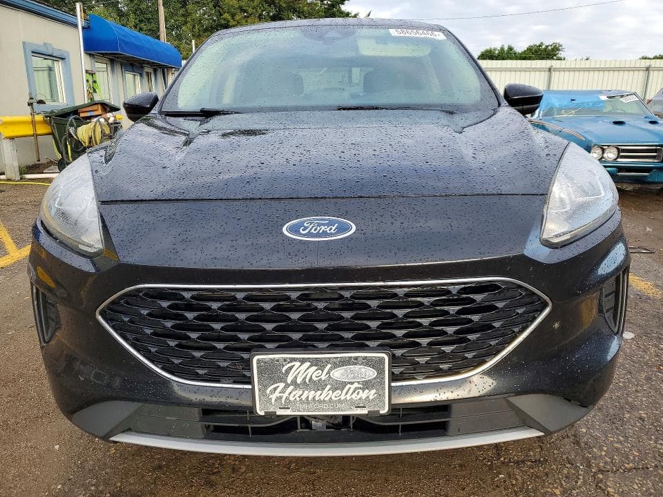 2020 FORD ESCAPE SE 5
