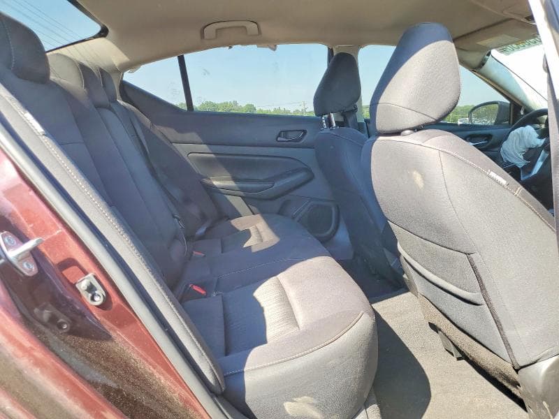 2024 NISSAN ALTIMA SV 10