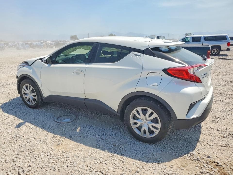2021 TOYOTA C-HR LE 2
