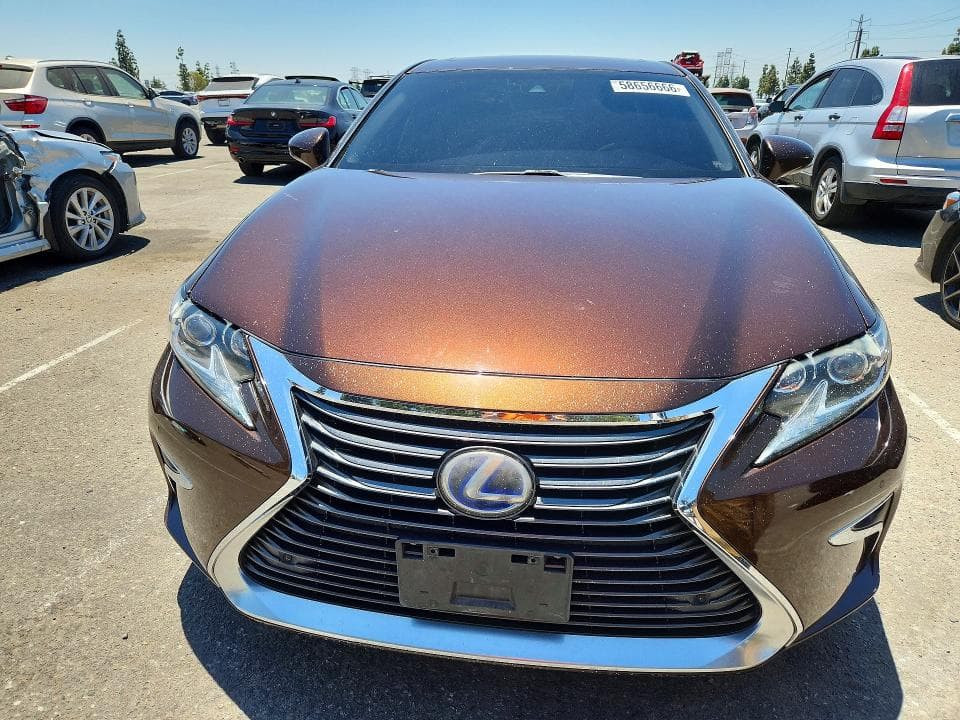 2018 LEXUS ES 300H 5