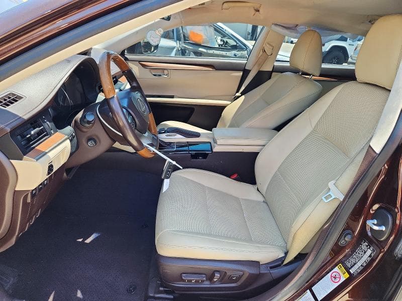 2018 LEXUS ES 300H 7