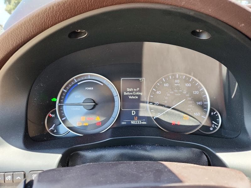 2018 LEXUS ES 300H 9