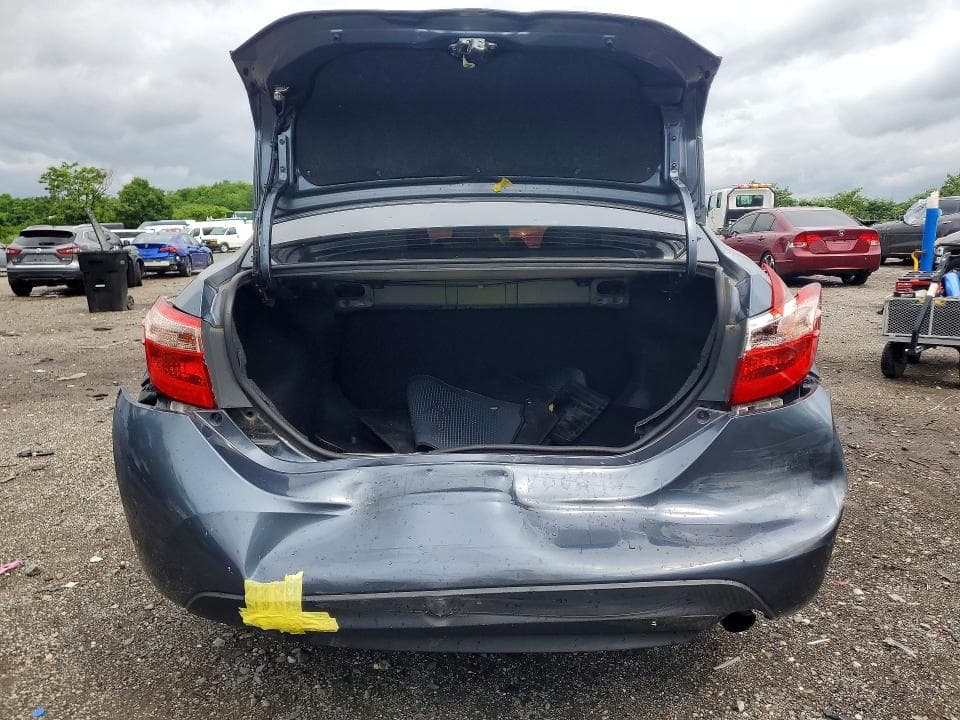 2018 TOYOTA COROLLA LE 6