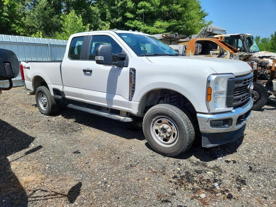 2024 FORD F350 SUPER DUTY 4