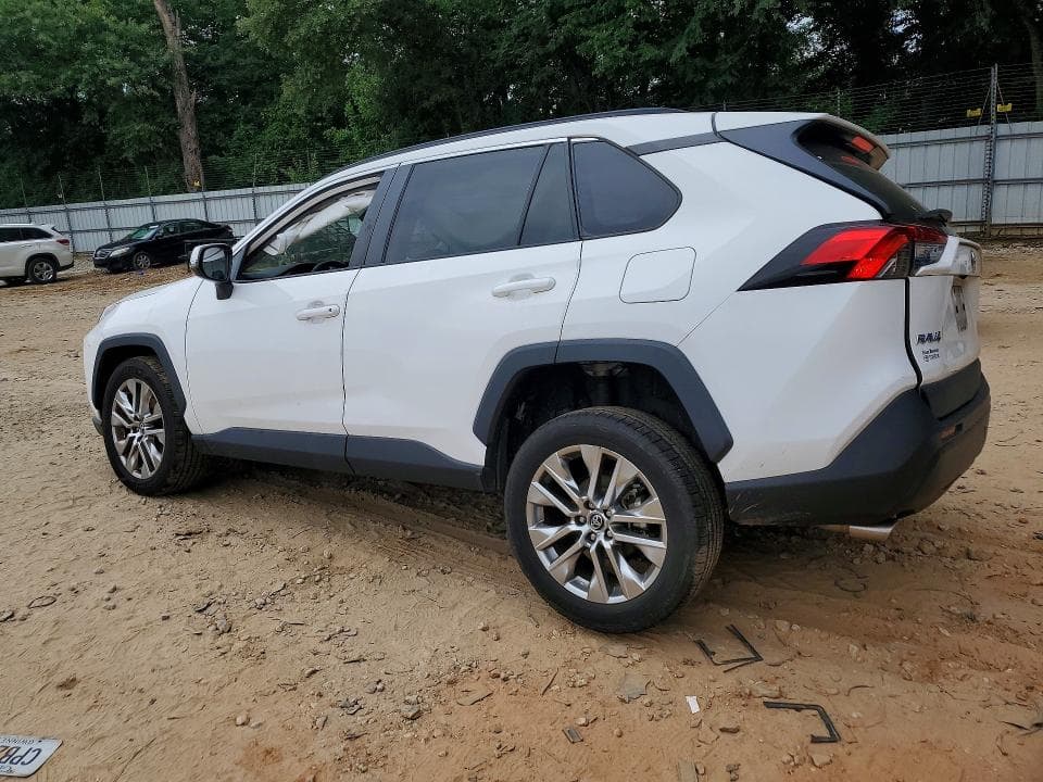 2020 TOYOTA RAV4 XLE PREMIUM 2
