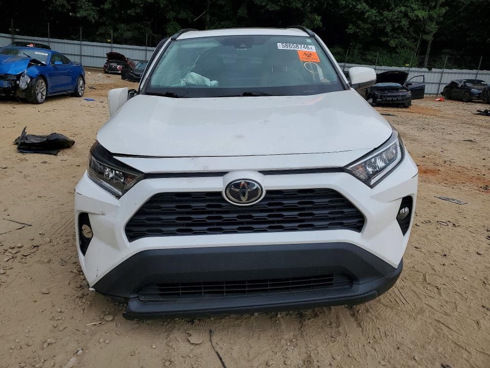 2020 TOYOTA RAV4 XLE PREMIUM 5