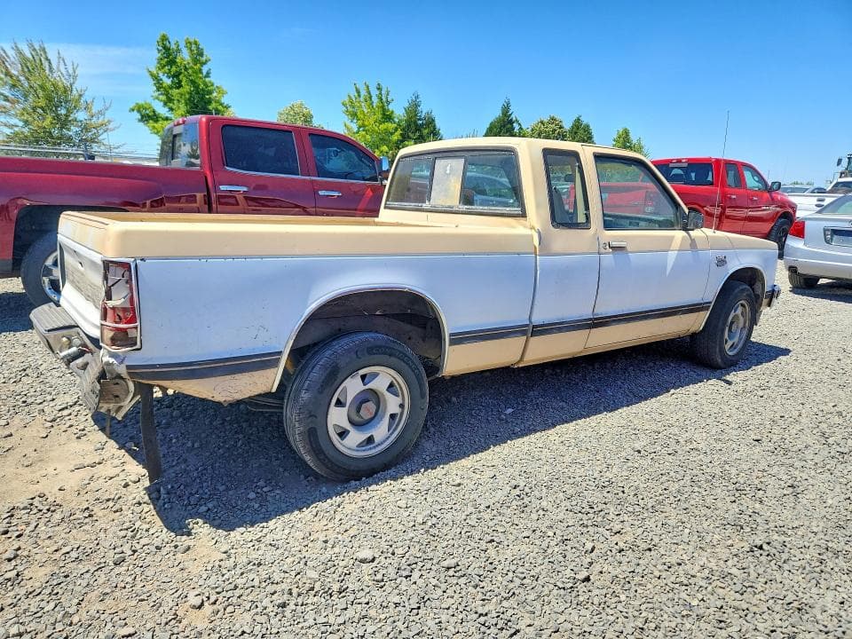 1984 CHEVROLET S TRUCK S10 S10 3