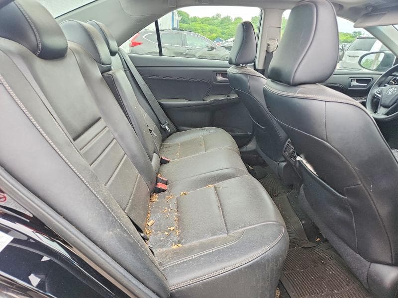 2017 TOYOTA CAMRY XLE 10