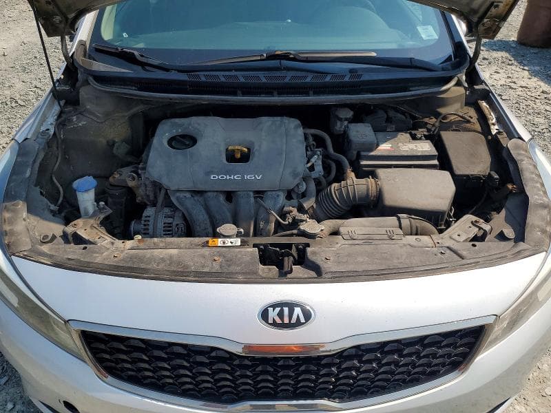 2017 KIA FORTE LX 11