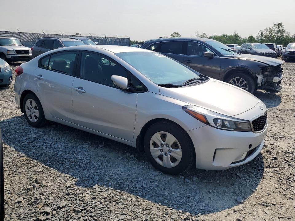 2017 KIA FORTE LX 4