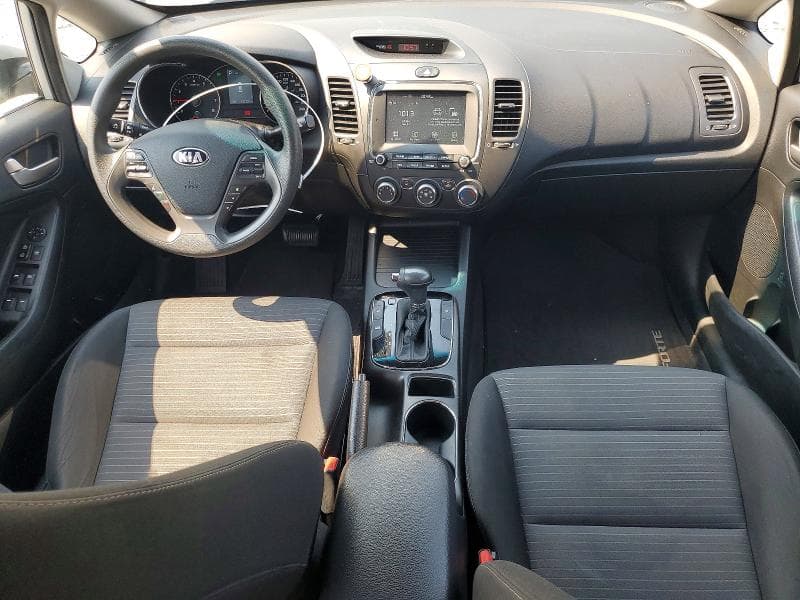 2017 KIA FORTE LX 8