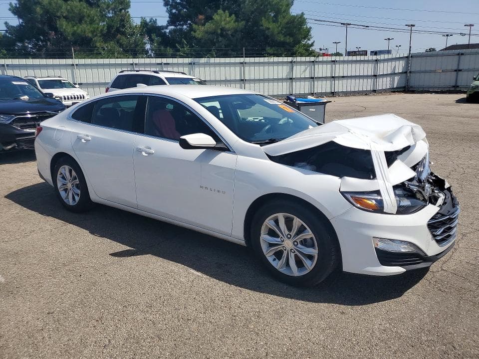 2022 CHEVROLET MALIBU LT 4