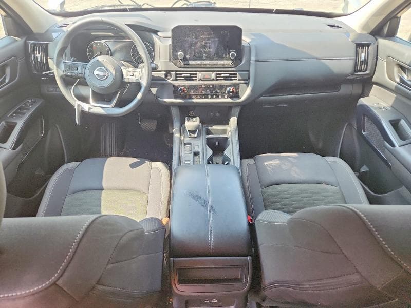 2025 NISSAN PATHFINDER S 8