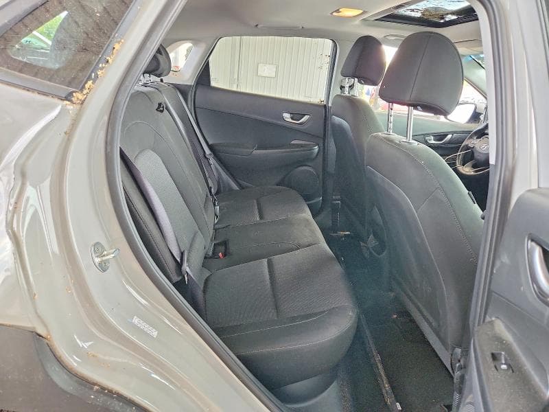 2023 HYUNDAI KONA SEL SEL 10
