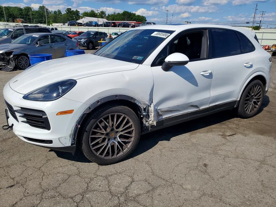 2019 PORSCHE CAYENNE - 1
