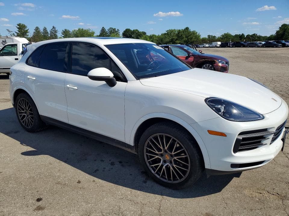 2019 PORSCHE CAYENNE 4