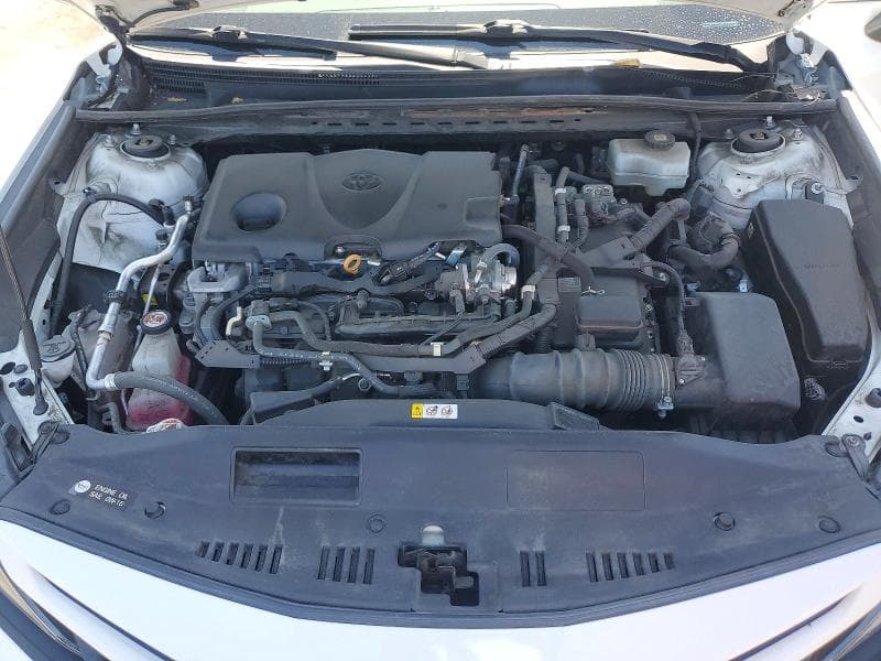 2021 TOYOTA CAMRY SE 11