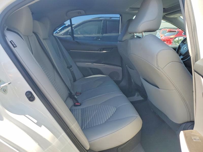 2021 TOYOTA CAMRY SE 10
