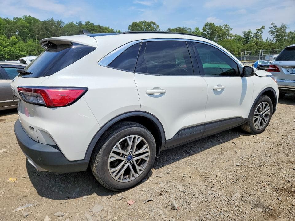 2022 FORD ESCAPE SEL 3