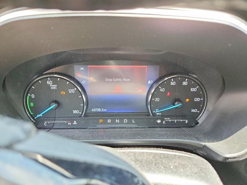 2022 FORD ESCAPE SEL 9