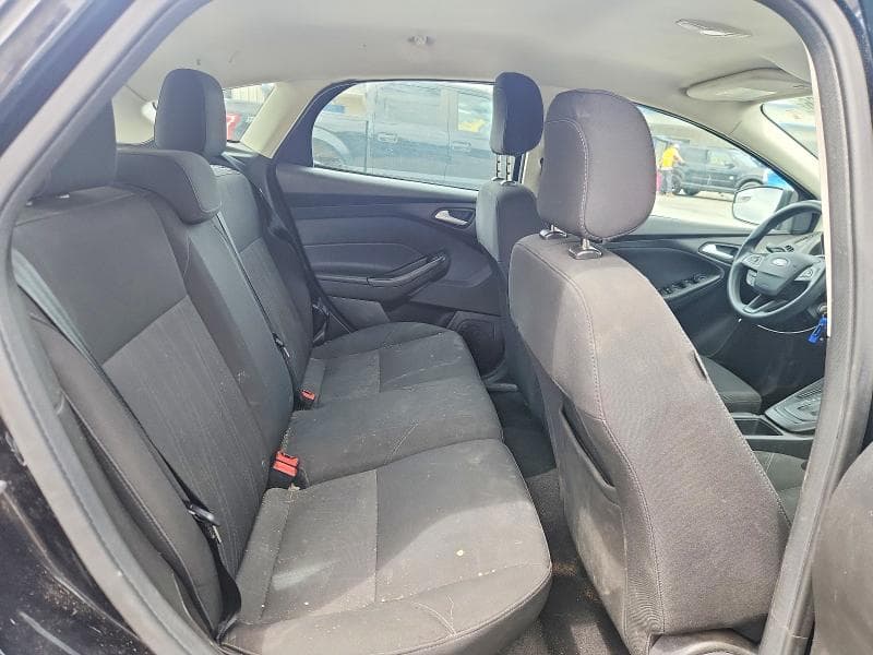 2018 FORD FOCUS SE 10