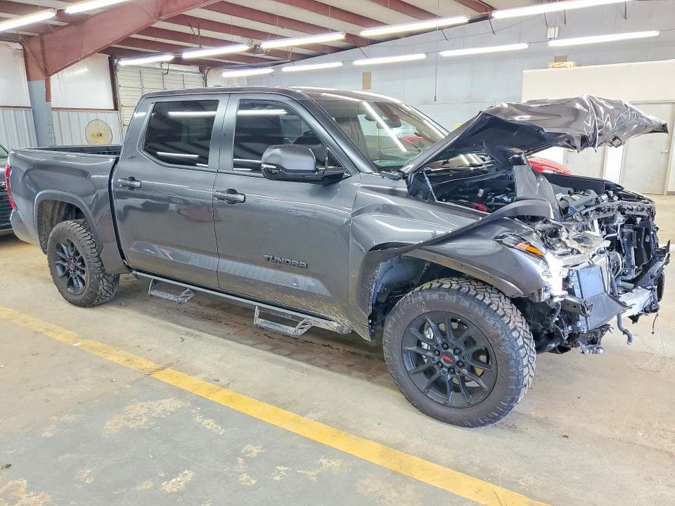 2026 TOYOTA TUNDRA SR5 SR5 4