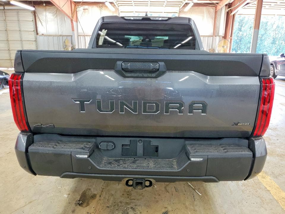 2026 TOYOTA TUNDRA SR5 SR5 6